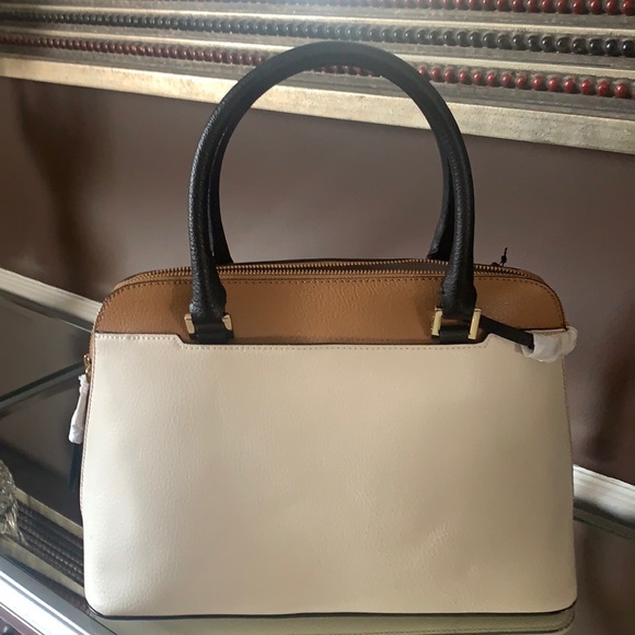 Brand New Calvin Klein handbag - Picture 2 of 4